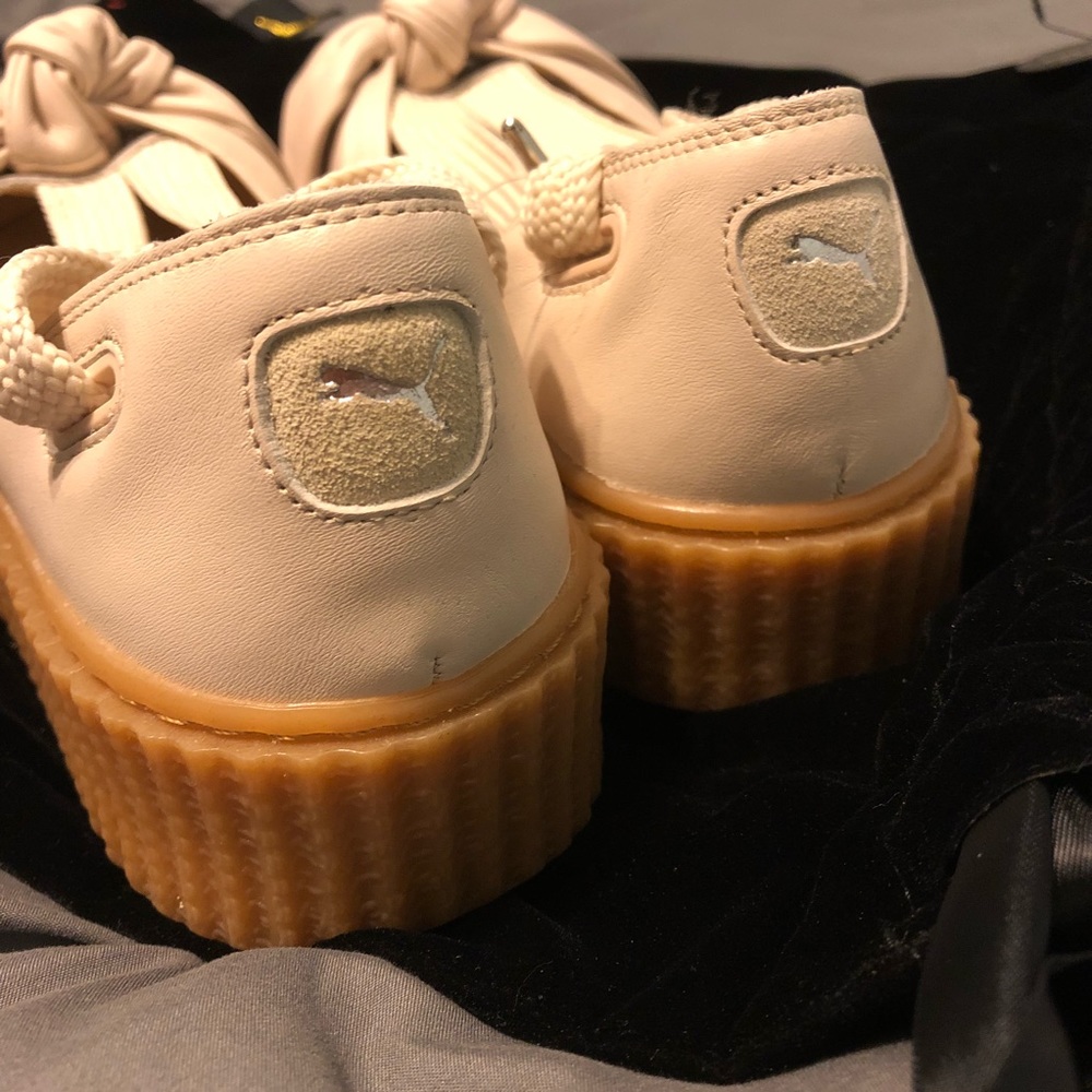 New Fenty Rihanna Puma Cream Bow Creeper Sandals - Picture 6 of 7